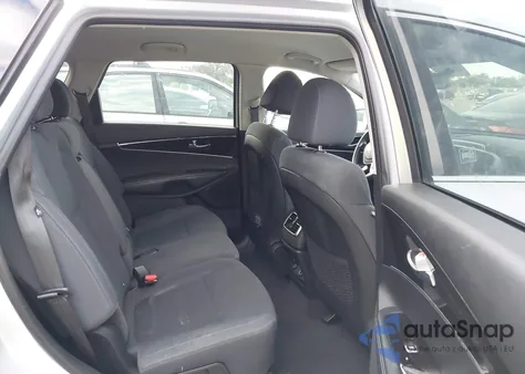 2019 Kia Sorento 3.3L Lx from USA, damaged, VIN 5XYPGDA58KG511349